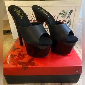 Pleaser Platform Mules